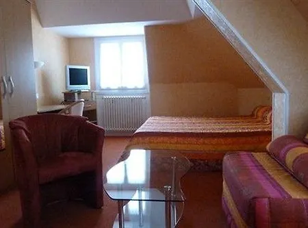 Logis Restaurant Du Commerce 3*