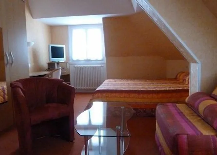 Logis Restaurant Du Commerce Pont-d'Ouilly